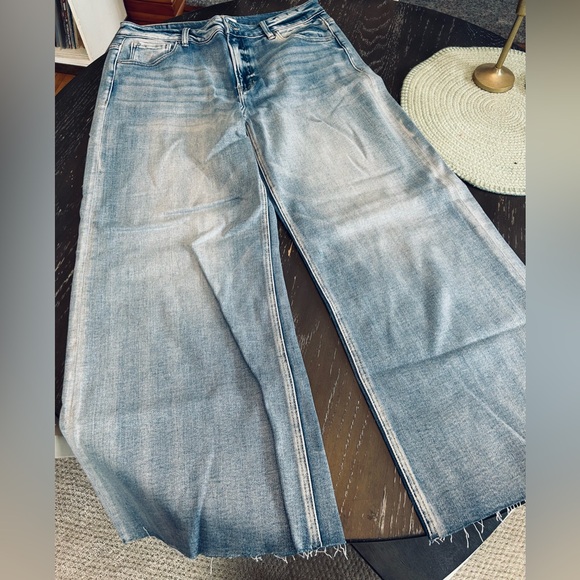 Super cute pair of Risen raw hem, crop jeans! Size 15. Brand new, never worn! - Picture 3 of 8